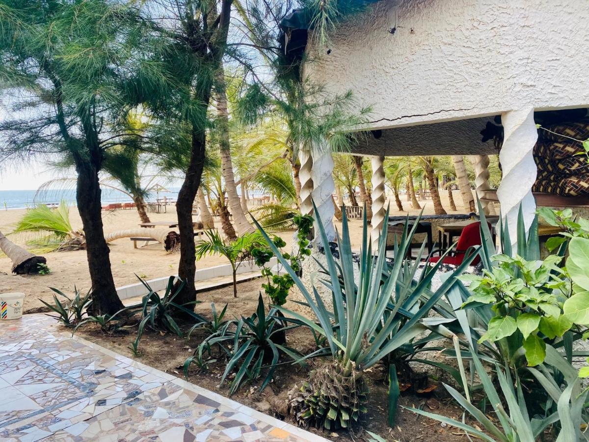 Jungle Beach Resort Sanyang Zewnętrze zdjęcie