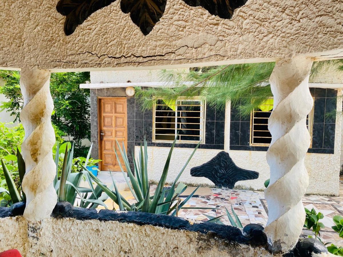 Jungle Beach Resort Sanyang Zewnętrze zdjęcie